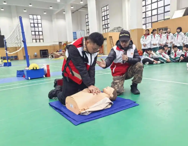 完善机制优化实践路径让生命教育在学校中稳稳扎根继续生长 完善机制优化实践路径让生命教育在学校中稳稳扎根继续生长